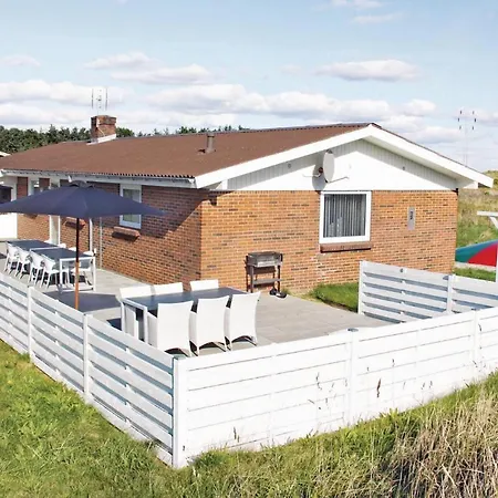 Holiday home Stunning In Ringkobing With Sauna