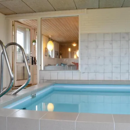 Holiday home Stunning In Ringkobing With Sauna