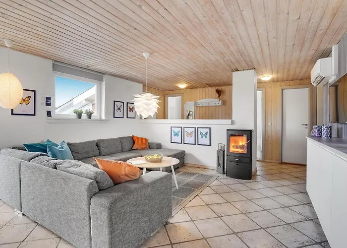 Stunning In With Sauna Feriehus